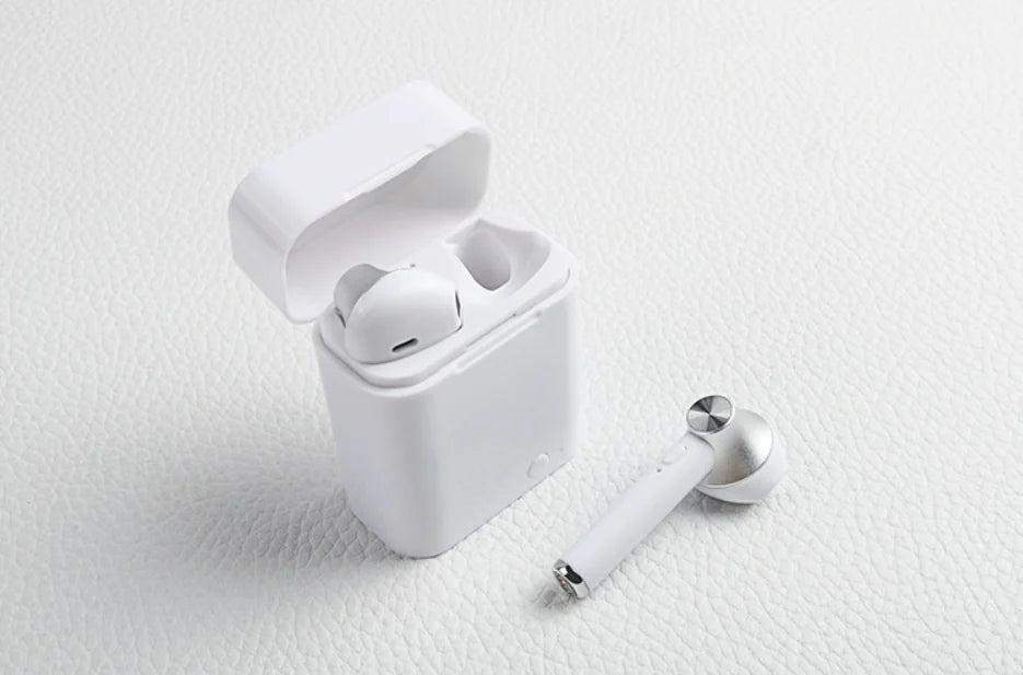ThriveGear Wireless Sport Bluetooth Earbuds