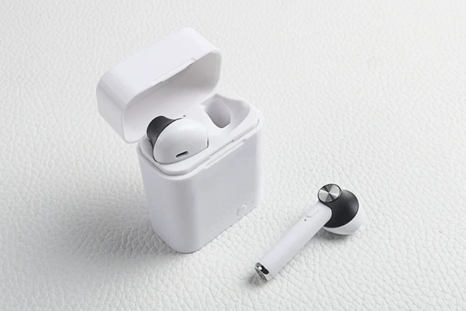 ThriveGear Wireless Sport Bluetooth Earbuds