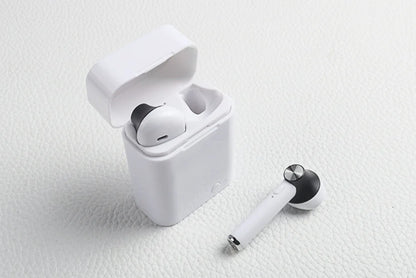 ThriveGear Wireless Sport Bluetooth Earbuds